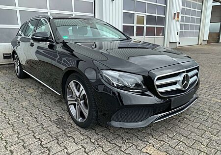 Mercedes-Benz E 350 T d AHK schwenkbar COMAND online 360° Cam