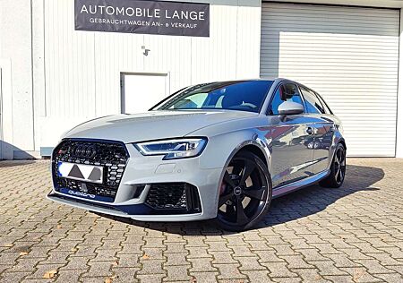 Audi RS3 2.5 TFSI quattro