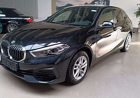 BMW 116 i Steptronic Advantage Kamera LED etc.
