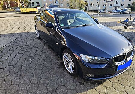 BMW 320i 320 Cabrio Aut.