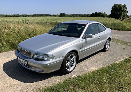 Volvo C70 2.5T