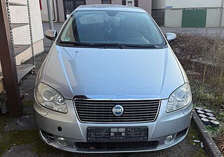 Fiat Croma 2.4 Multijet 20V DPF Automatik Emotion