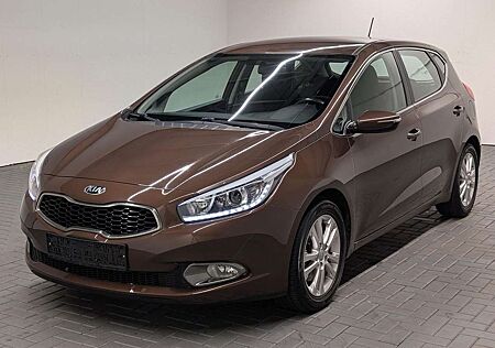 Kia Cee'd Ceed / Ceed Navi/Kamera/Tempomat/SHZ/16-Zoll