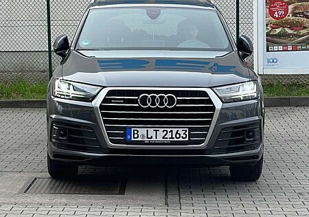 Audi Q7 50 TDI quattro tiptronic