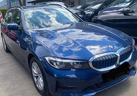 BMW 320d 320 Touring Aut.