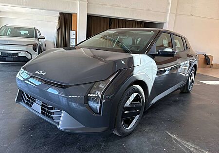 Kia EV4 58,3 kWh - 150 kW Air