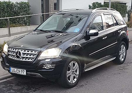 Mercedes-Benz ML 320 M-Klasse Diesel CDI 4Matic 7G-TRONIC DPF