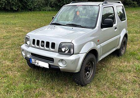 Suzuki Jimny Ranger Allrad,AHK, TÜV neu