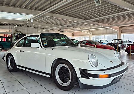 Porsche 911 3.0 SC/Deutsch/Technisch umfassend revidiert