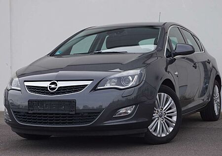 Opel Astra 1.6*Innovation*1 HD*Leder*Xenon*PDC*Klima*Webasto