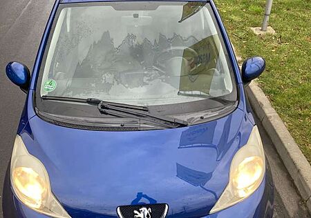 Peugeot 107 70 Filou