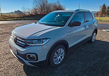 VW T-Cross Volkswagen 1,5 Style, 8 fach ber., Bremsen neu, Garantie
