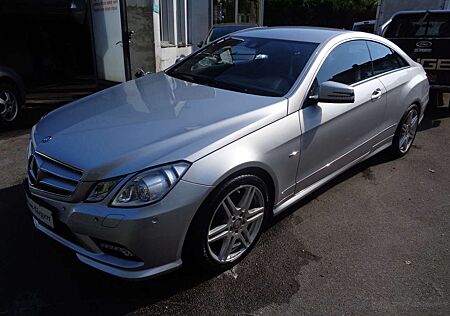 Mercedes-Benz E 200 CGI AMG Paket/Navi/Harman/Garantie!!