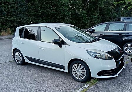 Renault Scenic 1.6 16V 110 Dynamique