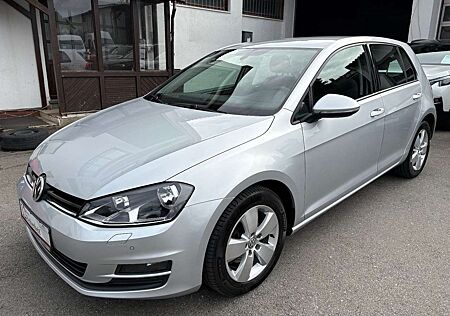VW Golf Volkswagen VII 1.4 TSI Lim. Comfortline BMT - PDC SHZ