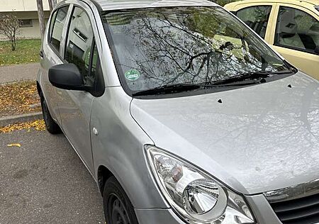 Opel Agila 1.0 B