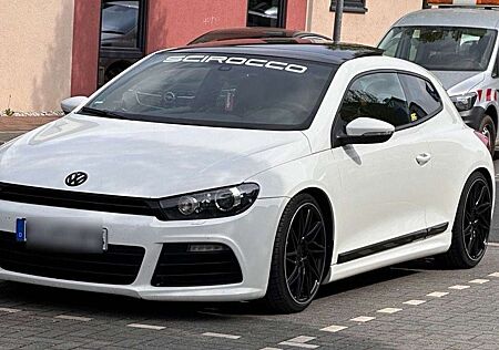 VW Scirocco Volkswagen 2.0 TSI R