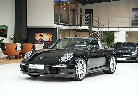 Porsche 991 Targa 4*SOUND-PACKAGE+*14-WEGE*PDLS+*SERVO+*