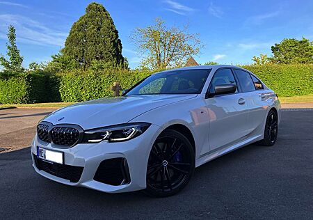 BMW 340 M340 i xDrive M-Sitze Carbon Laser HUD ACC AHK PA+