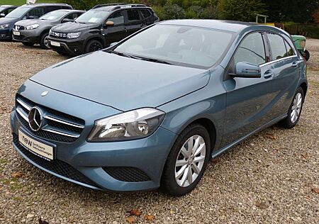 Mercedes-Benz A 200 BlueEfficiency Style [SHZ/KAMERA]
