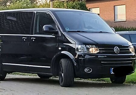 VW T5 Multivan Volkswagen MultivanHighline