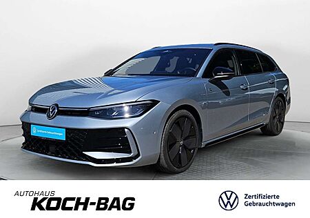 VW Passat Variant Volkswagen 2.0TDI R-line DSG AHK Pano Navi L