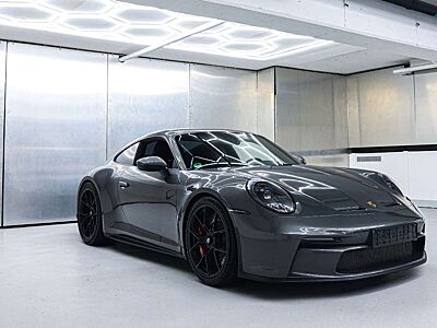 Porsche 992 GT3 Touring Lift Carbon Seats Matrix Bose