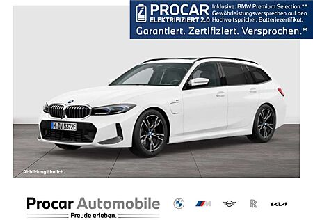 BMW 330 e xDrive M Sport Pano AHK Komf DAProf LivCocProf