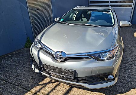 Toyota Auris Edition-S