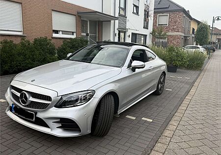 Mercedes-Benz C 300 (205.383)