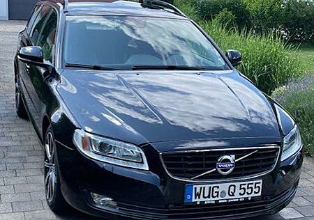 Volvo V70 Diesel D5 Black Edition