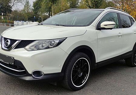 Nissan Qashqai 1.6 DIG-T TEKNA