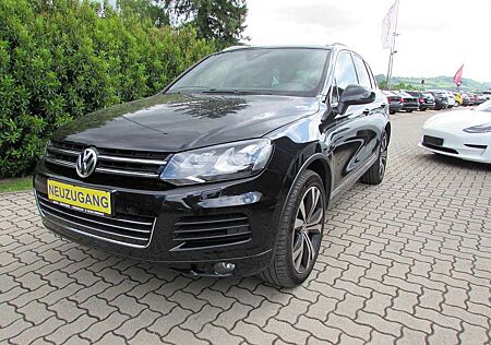 VW Touareg Volkswagen 3.0 V6 TDI DPF Autom. Exclusive