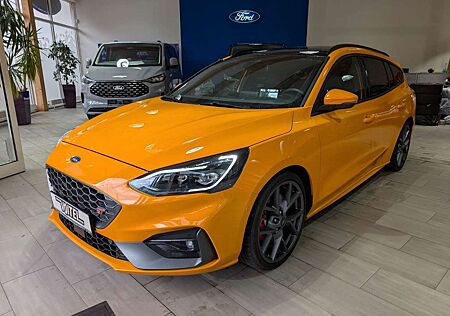 Ford Focus Turnier ST