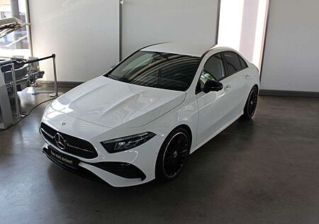 Mercedes-Benz A 200 AMG Premium Limousine 360 Kamera Night LED