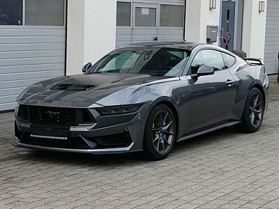 Ford Mustang Fastback 5.0 Ti-VCT V8 334 Dark Horse