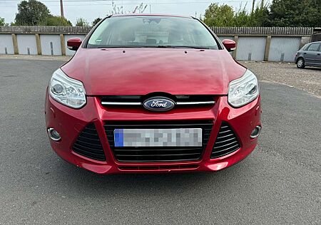 Ford Focus 1.6 EcoBoost Start-Stopp-System Titanium