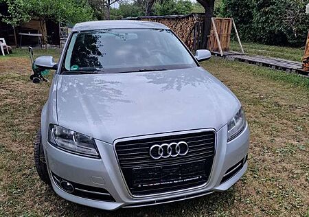Audi A3 gebraucht kaufen Audi A3 1.8 TFSI S tronic line Sportpaket