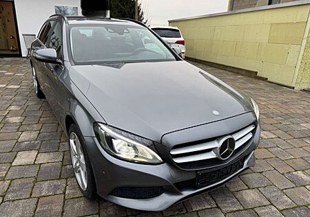 Mercedes-Benz C 250 d T 4Matic LED Distronic Navi 1.Hd. Top