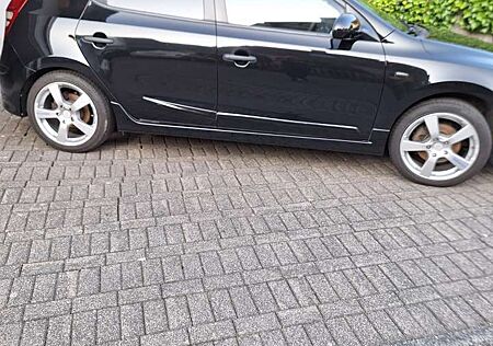 Hyundai i30 blue 1.4