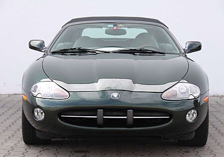 Jaguar XK8 Cabrio 3 Jahre Garantie