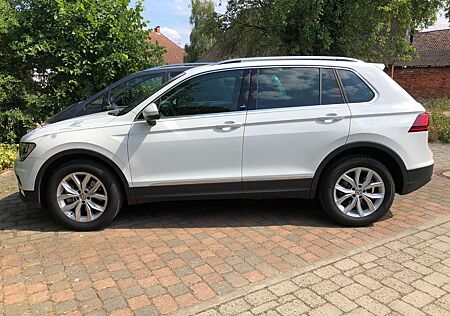 VW Tiguan Volkswagen 2.0 TDI SCR 4Motion DSG Comfortline