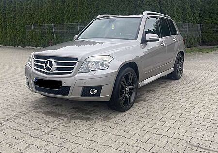 Mercedes-Benz GLK 320 CDI DPF 4Matic 7G-TRONIC