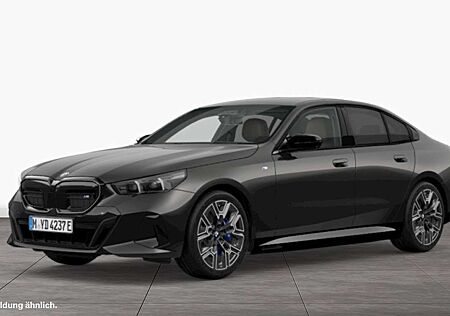 BMW i5 M60 xDrive Limousine DAB LED Komfortzg.