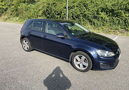 VW Golf Volkswagen 1.2 TSI tüv neu bremsen neu