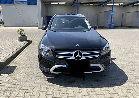 Mercedes-Benz GLC 220 d 4Matic 9G-TRONIC