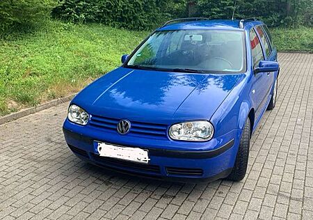 VW Golf Variant Volkswagen 1.9 TDI 4Motion