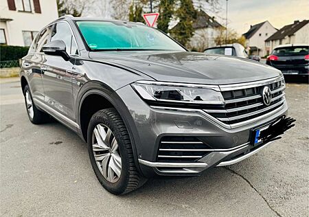 VW Touareg Volkswagen Atmosphere 4Motion