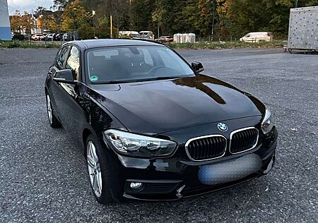 BMW 118 gebraucht kaufen BMW 118i 118 Modell Advantage - M Lederlenkrad - Navi