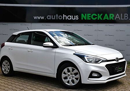 Hyundai i20 *Sitzheizung*Lekradheizung*